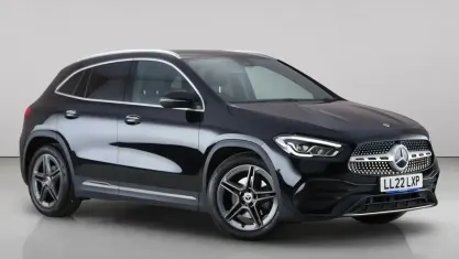 Used Mercedes GLA200 Executive 163 HP (119 kW) 2022 Black SUV