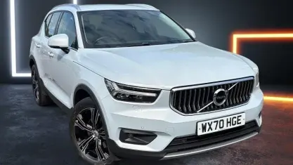 Begagnad Volvo XC40 Inscription 197 HK (144 kW) 2021 SUV