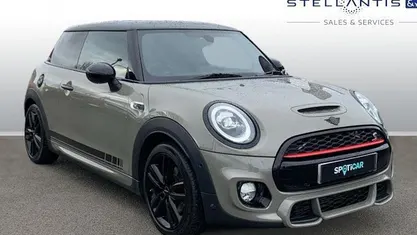 Blue Used 2019 Mini Cooper S Hatch Hatchback | £13,029 (Fair price)