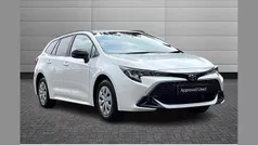 White New 2025 Toyota Corolla | £23,494 (Fair price)