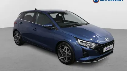 Used Hyundai i20 Premium 101 HP (74 kW) 2025 Blue Hatchback