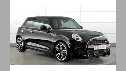 Used Mini John Cooper Works Hatch 231 HP (169 kW) 2018 Black Hatchback