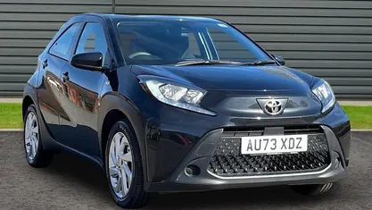 Used Toyota Aygo X PURE 72 HP (52 kW) 2025 SUV