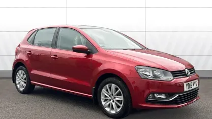 Używany VW Polo SE 90 KM (66 kW) 2015 Hatchback