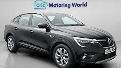 Gebraucht Renault Arkana Iconic 145 PS (106 kW) 2022 Schwarz SUV