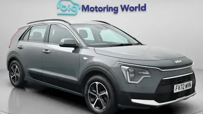 Second-hand Kia Niro 141 CP (103 kW) 2023 Verde SUV