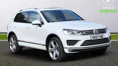 White Used 2017 VW Touareg R-line Plus SUV | £23,899 (Good price)