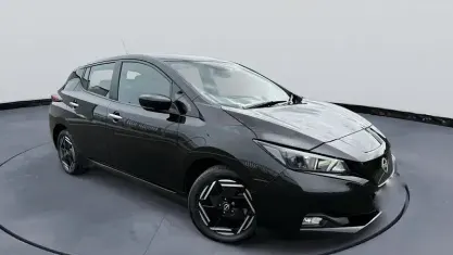 Occasion Nissan Leaf Acenta 110 kW (150 ch) 2025 Citadine