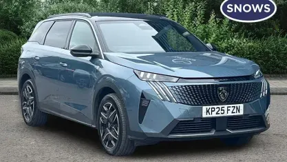 Used Peugeot 5008 GTi 136 HP (100 kW) 2025 Blue SUV