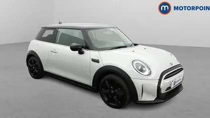 Used Mini Cooper Classic 136 HP (100 kW) 2022 Silver Hatchback