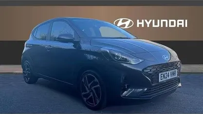 Grey Used 2024 Hyundai i10 Premium Hatchback | £14,664 (Fair price)