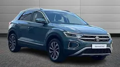 Petrol blue Used 2023 VW T-Roc Style SUV | £24,490 (Fair price)