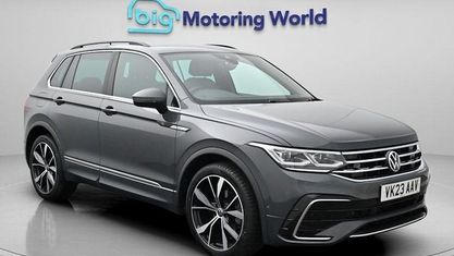 Używany VW Tiguan R-line 150 KM (110 kW) 2023 Szary SUV