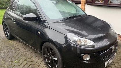 Begagnad Vauxhall Adam 69 HK (50 kW) 2019 Halvkombi