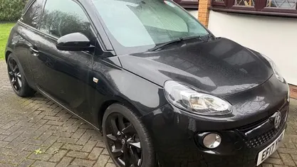 Begagnad Vauxhall Adam 69 HK (50 kW) 2019 Halvkombi