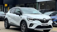 White Used 2022 Renault Captur Techno SUV | £18,891 (Fair price)