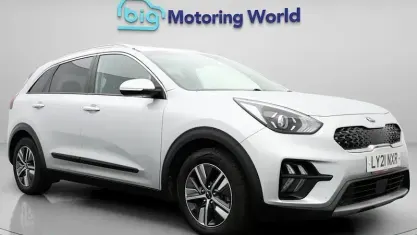 Used Kia Niro 141 HP (103 kW) 2021 Silver SUV