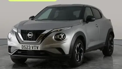 Used Nissan Juke N-Connecta 114 HP (83 kW) 2023 Silver SUV