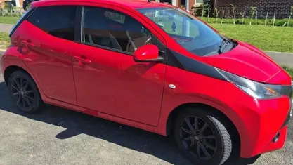 Used Toyota Aygo x-style 69 HP (50 kW) 2017 Hatchback