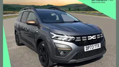 Grey Used 2024 Dacia Jogger Extreme MPV | £19,995 (Good price)