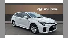 White Used 2023 Suzuki Swace Estate | £17,995 (Fair price)