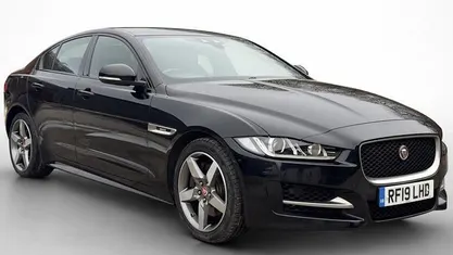 Used Jaguar XE Ingenium 200 HP (147 kW) 2019 Sedan