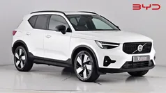 Crystal white Used 2023 Volvo XC40 Ultimate SUV | £31,450 (Fair price)