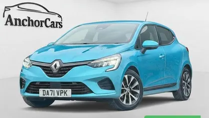 Used Renault Clio V Iconic 140 HP (102 kW) 2022 Blue Hatchback