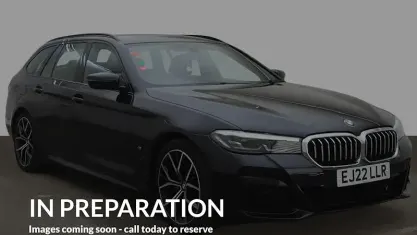 Begagnad BMW 520 M Sport 190 HK (139 kW) 2022 Svart Kombi