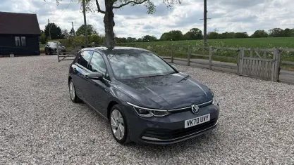 Begagnad VW Golf VIII Style 131 HK (96 kW) 2024 Halvkombi