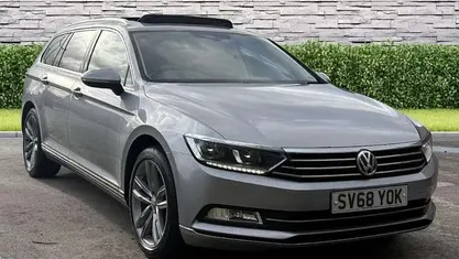 Used VW Passat GT 150 HP (110 kW) 2018 Silver Estate