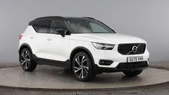 White Used 2020 Volvo XC40 R-Design Pro SUV | £21,950 (Fair price)