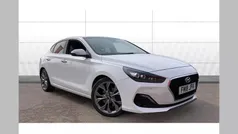 White Used 2018 Hyundai i30 Premium Hatchback | £14,519 (Fair price)