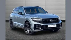 Oyster silver Used 2025 VW Touareg Black Edition SUV | £53,095 (Fair price)