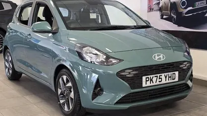 New 2025 Hyundai i10 Advanced Hatchback | £15,795 (Fair price)