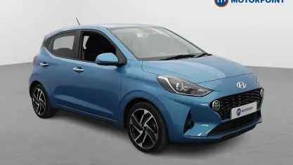 Used Hyundai i10 Premium 67 HP (49 kW) 2023 Turquoise Hatchback