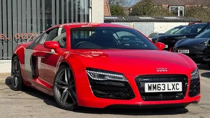 Used Audi R8 Coupé Advanced 430 HP (316 kW) 2013 Red Coupe
