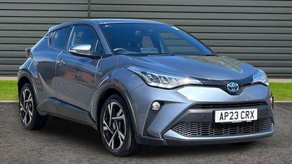 Second-hand Toyota C-HR Design 122 CP (89 kW) 2023 SUV