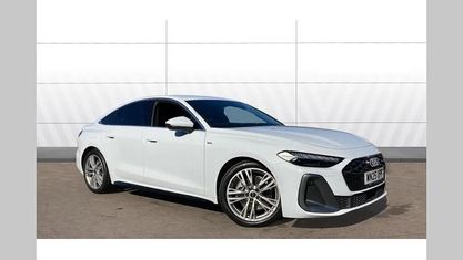 Ny Audi A5 S-Line 150 HK (110 kW) 2025 Vit Sedan