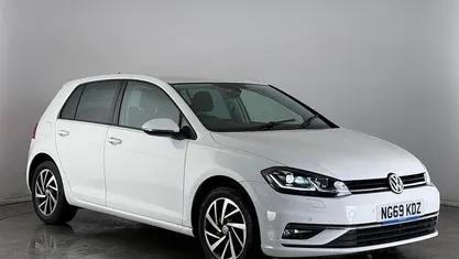 Used VW Golf VII Edition 150 HP (110 kW) 2020 White Hatchback