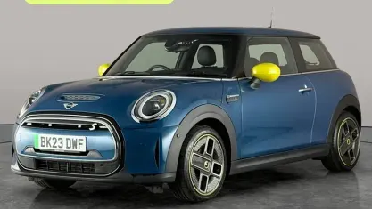 Gebraucht Mini Cooper Level 3 135 kW (184 PS) 2023 Kleinwagen
