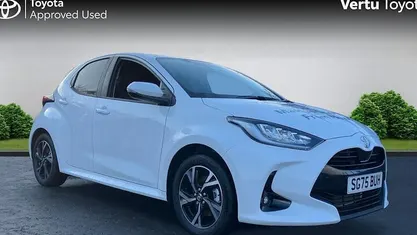 Other New 2025 Toyota Yaris Hybrid Design Hatchback | £20,995 (Good price)