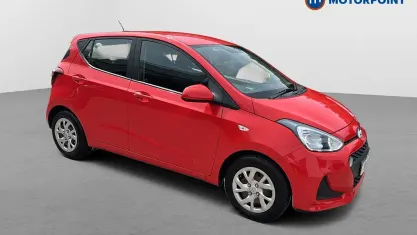 Begagnad Hyundai i10 SE 88 HK (64 kW) 2019 Röd Halvkombi