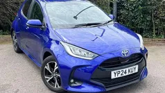 Blue Used 2024 Toyota Yaris Hybrid Design Hatchback | £19,999 (Fair price)