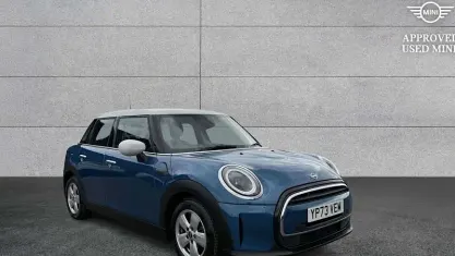 Used Mini Cooper Classic 136 HP (100 kW) 2022 Blue Hatchback