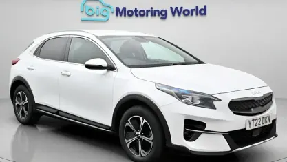 Begagnad Kia XCeed 141 HK (103 kW) 2022 Vit SUV