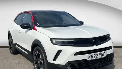 Used Vauxhall Mokka SRi 100 kW (136 HP) 2022 White SUV