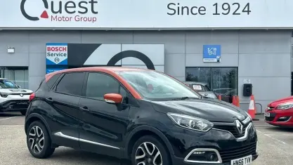 Used Renault Captur Dynamique 90 HP (66 kW) 2016 Black/orange SUV