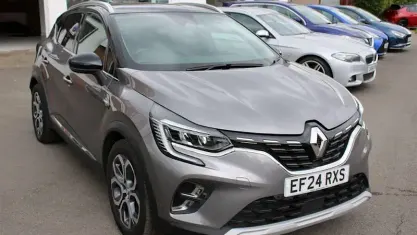 Used Renault Captur Techno 143 HP (105 kW) 2024 Grey/black SUV
