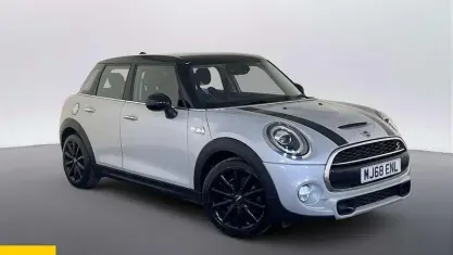 Used Mini Cooper S Hatch 192 HP (141 kW) 2018 Silver Hatchback